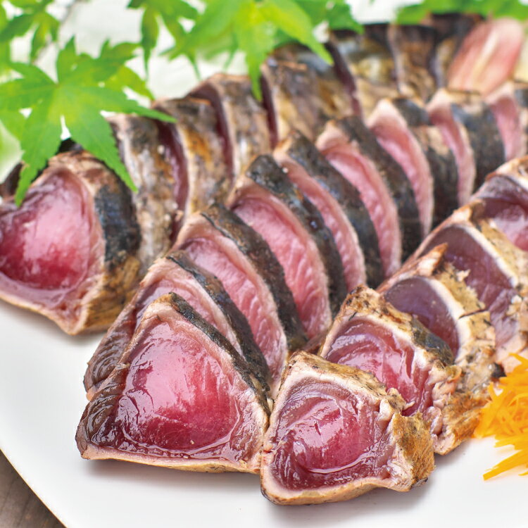 【ふるさと納税】プレミア和歌山認証品 黄金藁焼き戻りカツオタタキ (藻塩セット) 1kg【KS1】 | カツオ かつお 鰹 鰹たたき かつおたたき 魚 お魚 さかな 食品 人気 海産物おすすめ 年末お届け 送料無料 和歌山県 返礼品 お礼の品