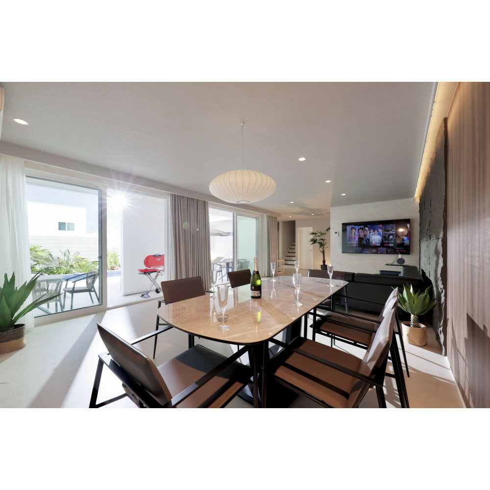 【ふるさと納税】【クリスタルヴィラ白良浜ビーチ】ペットと泊まれるプライベートプール・サウナ付きヴィラ(ペア宿泊)(1泊素泊まり) | 旅行 宿泊利用券 宿泊 チケット 人気 おすすめ