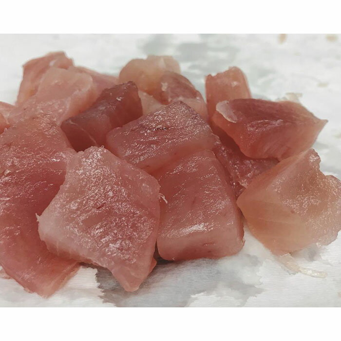 【ふるさと納税】【訳あり】丼にぴったり！那智勝浦町水揚げびんちょうマグロのぶつ切り（2パック）【不揃い】（計600g）