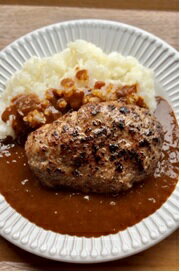 鳥取牛ハンバーグ欧風カレー 400g×4個 セット 冷凍[25-017-013]食LABO 鳥取牛 調理済 レンジ 温めるだけ 簡単 お取り寄せ グルメ 肉 加工品 惣菜 鳥取県 米子市