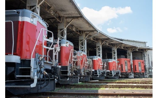 JR西日本 扇形車庫 見学 ツアー (3月21日分)[25-150-003] 車庫の見える宿泊 JR西日本後藤総合車両所内扇形車庫見学ツアー・ホテルハーベストイン米子1泊朝食付「1泊1名様利用分」 株式会社日本旅行 鳥取県 米子市