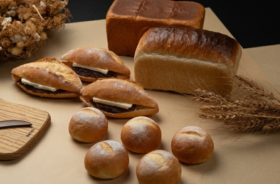 【ふるさと納税】YP-02 よしぱんの地元素材をたっぷり使った4種パンセット ブリオッシュ食ぱん×1本 大山こむぎ全粒食ぱん×1本 あんこバター×3本 よしぱん...