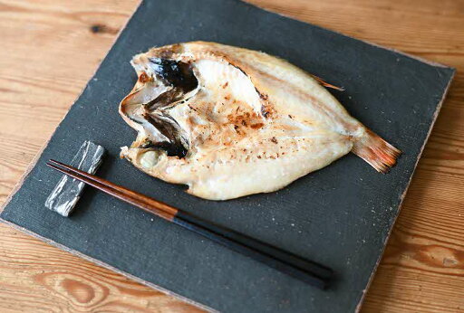 【ふるさと納税】山陰浜田極味 のどぐろ一夜干し(特大)1枚入り 干物 干もの 一夜干し のどぐろ 冷凍 干物 お取り寄せ グルメ レシピ付き 【164_1454】 【ふるさと納税】山陰浜田極味 のどぐろ一夜干し(特大)1枚入り 干物 干もの 一夜干し のどぐろ 冷凍 干物 お取り寄せ グルメ レシピ付き 【164_1454】
