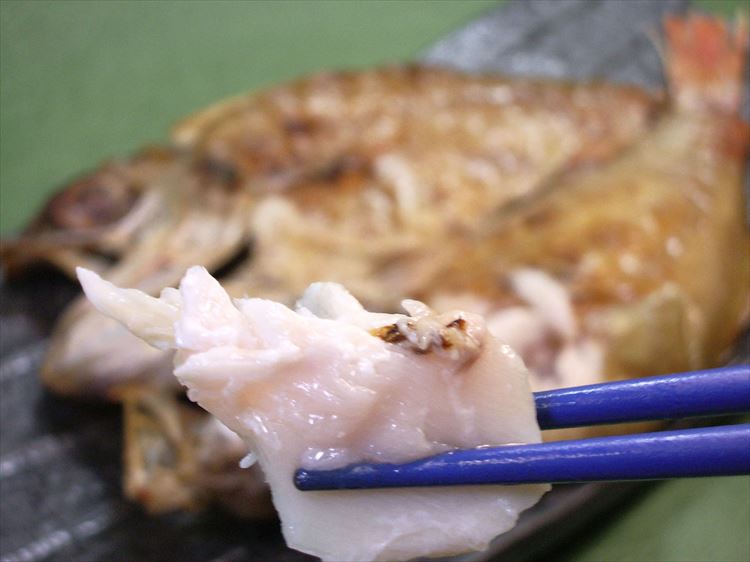 【ふるさと納税】香住屋の「特大のどぐろ一夜干し」2尾（約650g） 魚介類 魚貝類 魚 干物 一夜干し のどぐろ 2尾 特大サイズ 冷凍 ギフト 贈り物 【024_1302】