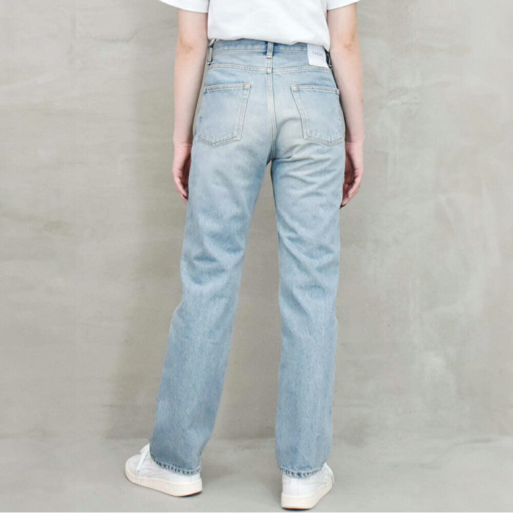 【ふるさと納税】【全2サイズ】T-ASSACレディースジーンズ「BOYFRIEND /LIGHT INDIGO」（ボーイフレンド）選べる サイズ ファッション・デニム