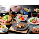 【ふるさと納税】湯郷温泉 湯郷グランドホテル 一泊二食付ペア宿泊券 (平日限定・夕食は地元特選牛なぎビーフ会席料理)【1083497】