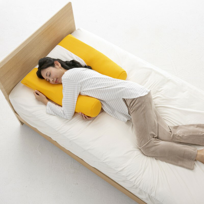 【ふるさと納税】スマホをラクに見れるコの字型のマクラ 首筋へのフィットする高反発素材を使用　 016145-r