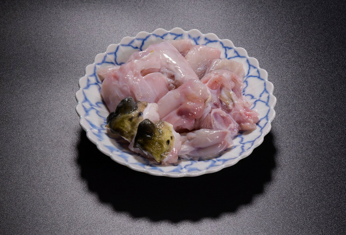 【ふるさと納税】 とらふぐ刺身 1-2人前 ふぐ鍋 ふぐ刺 ふぐ あら とらふぐ セット ひれ酒 冷凍 堪能（ぽん酢・もみじおろし付き）[刺身40g+ふぐ皮40g+あら300g+干しひれ2枚〕 (1103)