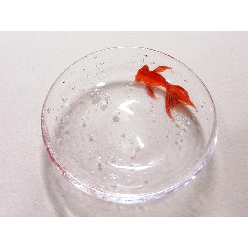 [ガラス作家 松尾具美]金魚豆皿 硝子 ガラス 小皿 皿 金魚 松尾具美 贈り物 ギフト F6L-070var