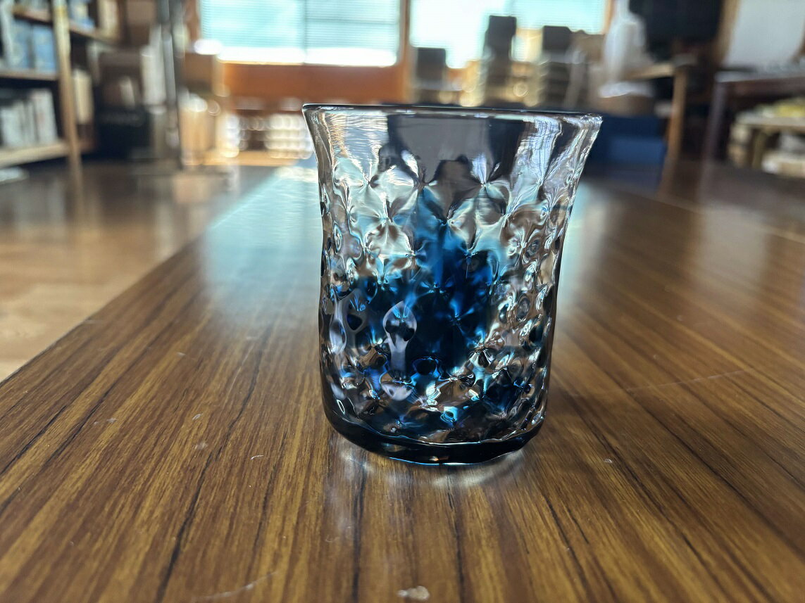 【ふるさと納税】ガラス作品　藍遊ナナコグラスセット　グラス2個組　ガラス グラス コップ 2個 セット ペア 手作り 受賞 工芸品 吉野川市 藍 青