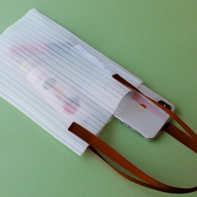 【ふるさと納税】香川県産 プリーツバッグ・ストライプ・スモール[ブロンズ1点]　軽やかで上品な透け感のあるバッグ【1697780】