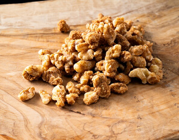 【ふるさと納税】キャラメルくるみ 130g×10袋 大容量 キャラメル くるみ クルミ 味付き 甘い ナッツ おやつ おつまみ 健康 美容 保存食 オカベ 愛媛 伊予市｜C67