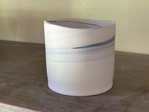 【ふるさと納税】砥部焼 ロックカップ (藍) 練りこみ 器工房巳 陶器 愛媛 伊予市｜C87