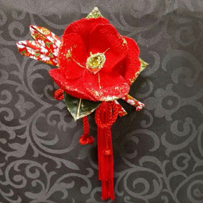 【ふるさと納税】髪飾り(つばき）らんまん 花 雑貨 造花 インテリア お祝い ギフト 贈答 人気 送料無料 高知市 【花工房美呂】[ATCO003]