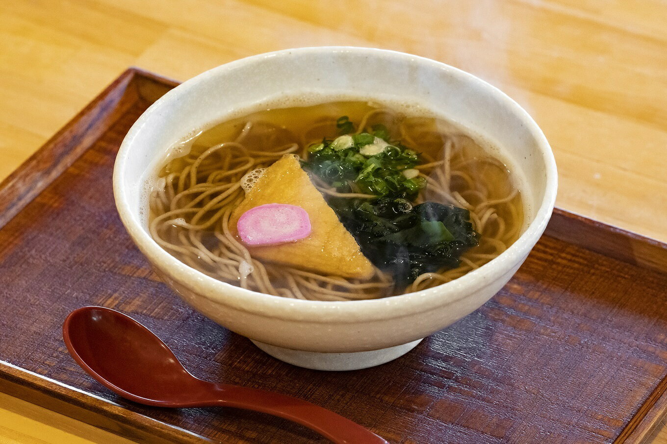 【ふるさと納税】細麺生そばセット 4人前　高知県安芸市　まえだ食堂　麺類　細麺　そば　生そば　室戸海洋深層水の塩を使用　自家製のそばとおだしのセット