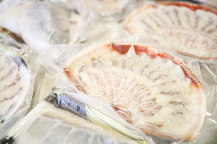 【ふるさと納税】 宿毛 真鯛 ブリ しゃぶしゃぶ鍋セット 高知県産 海鮮 魚介類 鮮魚 タイ ハマチ 国産 旬 グルメ 贈り物 ギフト お取り寄せ 産地直送 冷凍 簡単調理 家庭用 パーティー 鍋料理 和食 健康 おいしい 宿毛市 高知県 40000円