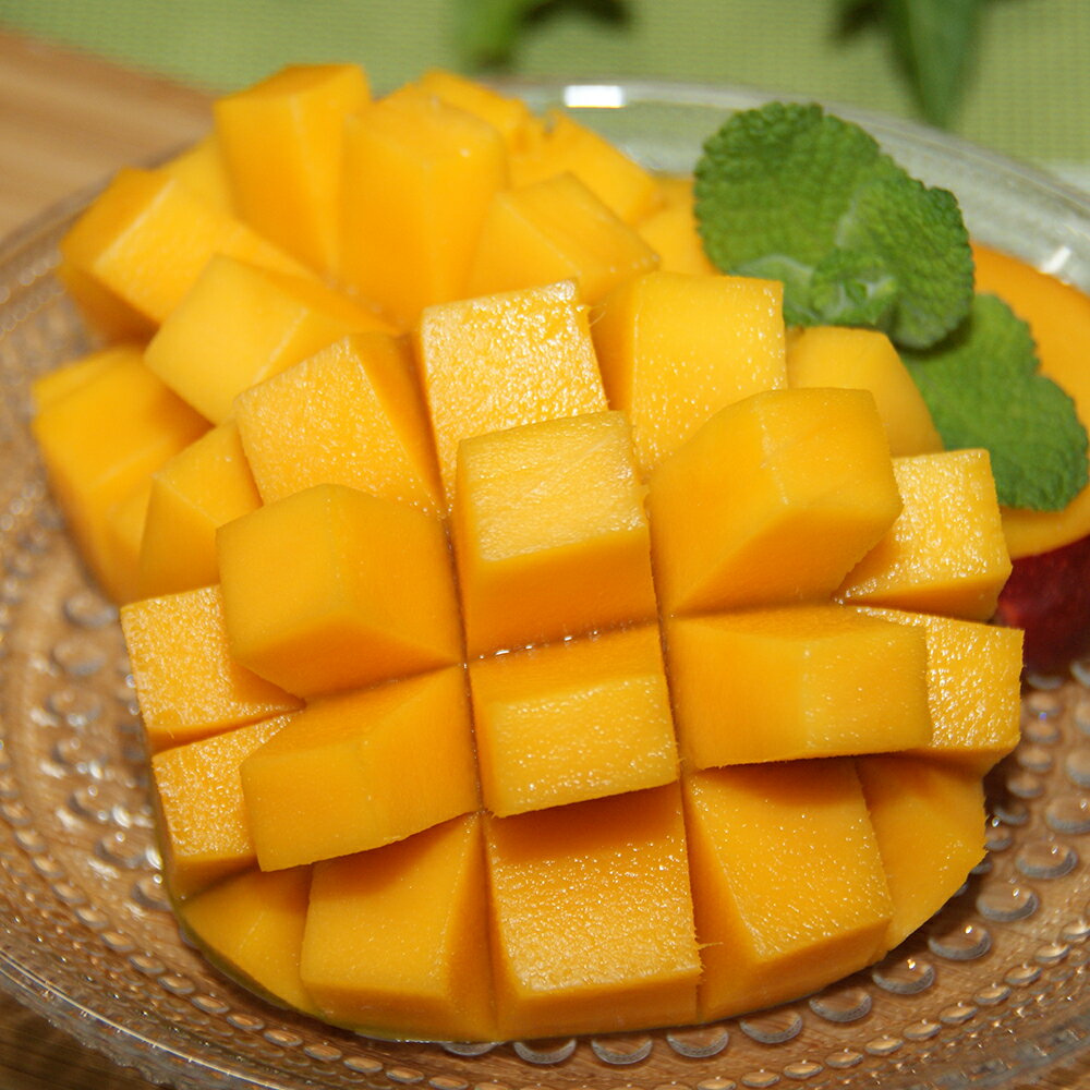 【ふるさと納税】令和8年発送 完熟アップルマンゴー1kg（2個～4個入り）マンゴー アーウィン種 南国フルーツ 果物 くだもの フルーツ 果汁 樹上完熟マンゴー ギフト プレゼント 贈答 送料無料 常温 配送 故郷納税 高知県 土佐清水市 高知【R00520】