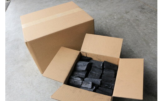【ふるさと納税】梼原町越知面産 木炭11kg（5.5kg×2箱）