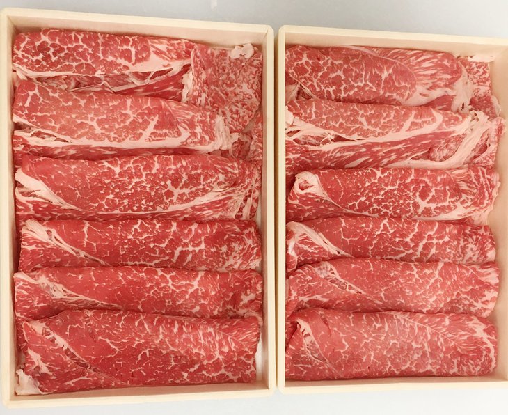 博多和牛 すきしゃぶ用 赤身肉 700g モモもしくはカタ すき焼き しゃぶしゃぶ お肉 牛肉 国産牛 冷凍 国産 九州 福岡県 送料無料