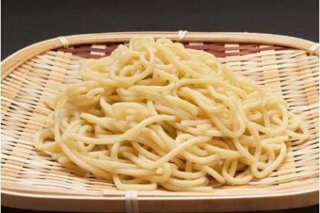 【ふるさと納税】博多もつ鍋・味噌仕立て(4～6人前)【伊豆丸商店】_HA1468 送料無料 本場の味 ご家庭用 味噌仕立て 鮮度抜群 パーティー 家族団らん 福岡県 宗像市