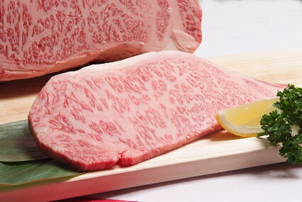 【ふるさと納税】【A5ランク】博多和牛サーロインステーキ 200g×2枚【伊豆丸商店】_HA0178 送料無料特選 黒毛和牛 柔らかい ジューシー ごちそう ご褒美 ディナー 【ふるさと納税】【A5ランク】博多和牛サーロインステーキ 200g×2枚【伊豆丸商店】_HA0178 送料無料特選 黒毛和牛 柔らかい ジューシー ごちそう ご褒美 ディナー