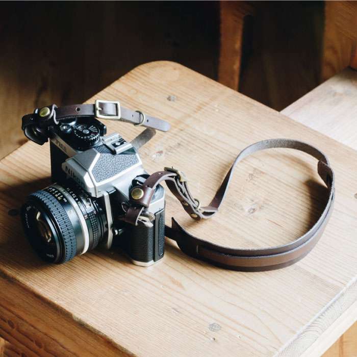 【ふるさと納税】 カメラ ストラップ G 14020 糸島 / Duram Factory [AJE023] 本革 コンパクト