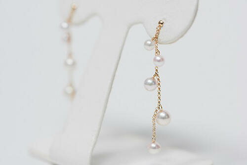 【ふるさと納税】Q-007．エレガントなアコヤパールデザインピアスが大人気返礼品になっている理由とは　ふるさと納税　人気　返礼品　ランキング