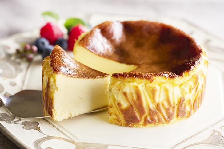 【ふるさと納税】米粉で作ったバスクチーズケーキ：A005-010のサムネイル