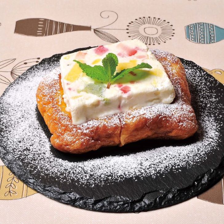 �ڤդ뤵��Ǽ�ǡۥ��å�����2���åס��������ǥ������˥��ե���ʬ����A095-027