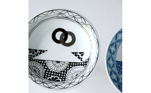 【ふるさと納税】温故知新小皿（輪繋菊紋）2枚セット 135-H741