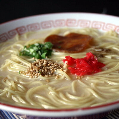 佐賀県神埼市 【ふるさと納税】自宅で本格ラーメン・神埼とんこつ生ラーメン 20袋入 【ラーメン ご当地ラーメン 豚骨ラーメン とんこつラーメン 袋麺】(H014115) 画像3