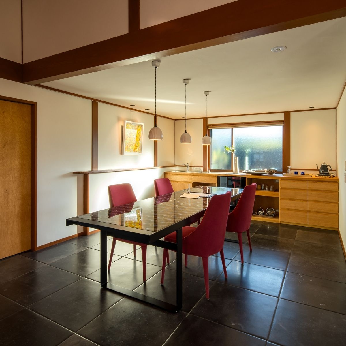 【ふるさと納税】有田焼・骨董を楽しむ有田町唯一のオーベルジュ 宿坊心月 「暁」 ( バリアフリー対応 ) 1泊 ペア 宿泊プラン オーベルジュ 旅行 宿泊 チケット 美肌 温泉 うつわ 有田焼 文化 佐賀県 有田町 日本料理 保名 V400-1