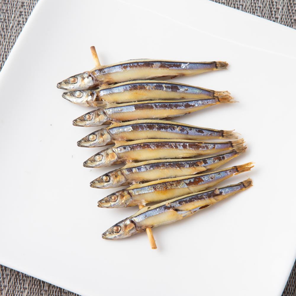 【ふるさと納税】きびなご 串干し 16尾×4パック 合計64尾 キビナゴ 串干し 干物 海鮮 魚介 魚 おつまみ 肴 国産 冷凍 九州 長崎県 長崎市 送料無料