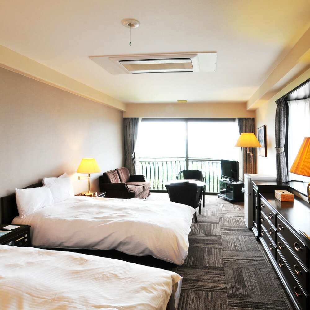 【ふるさと納税】【7営業日以内発送】オーシャンパレスゴルフクラブ & リゾート 宿泊1泊2食券 ( 2名様 ) 宿泊券 ギフト券 ゴルフ利用券 スポーツ リゾート ペアチケット