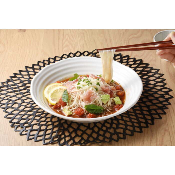 【ふるさと納税】トマトバジルそうめん 2人前 ・万能調味料あごだしスープ 4袋 / そうめん 素麺 乾麺 トマト バジル あごだし /南島原市 / ふるせ [SAQ008]