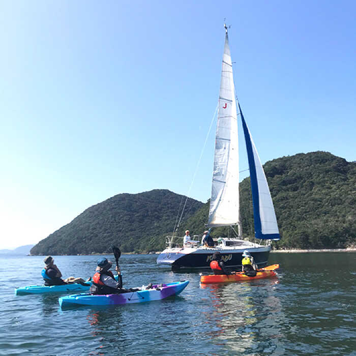 【ふるさと納税】シーカヤック体験120分 & 海沿いカフェランチ付き【2名】/ レジャー アウトドア 川棚町 ドライブ 観光 長崎 旅行 【10歩Garage & BUCO caf?】 [OBJ001] 2