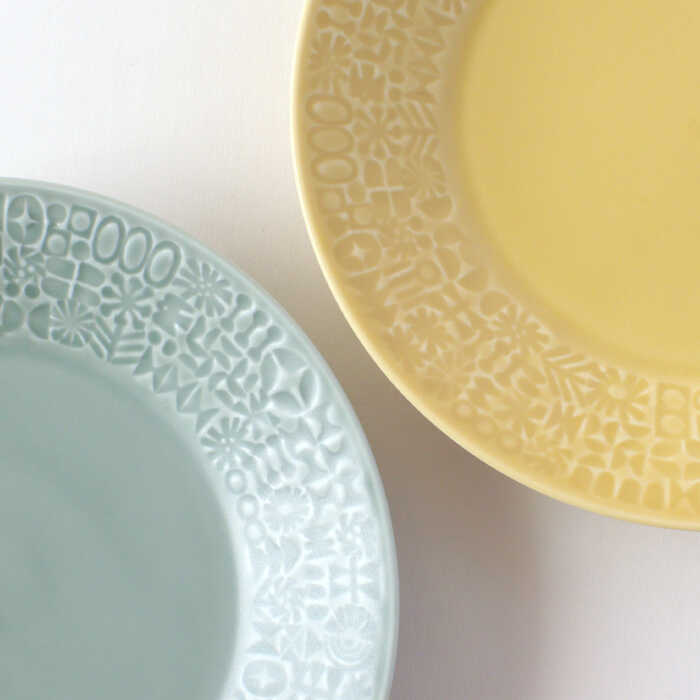 【ふるさと納税】【波佐見焼】PATTERNED PLATE ペア 2色セット squall gray＋yellow【BIRDS WORDS】 [CF012]