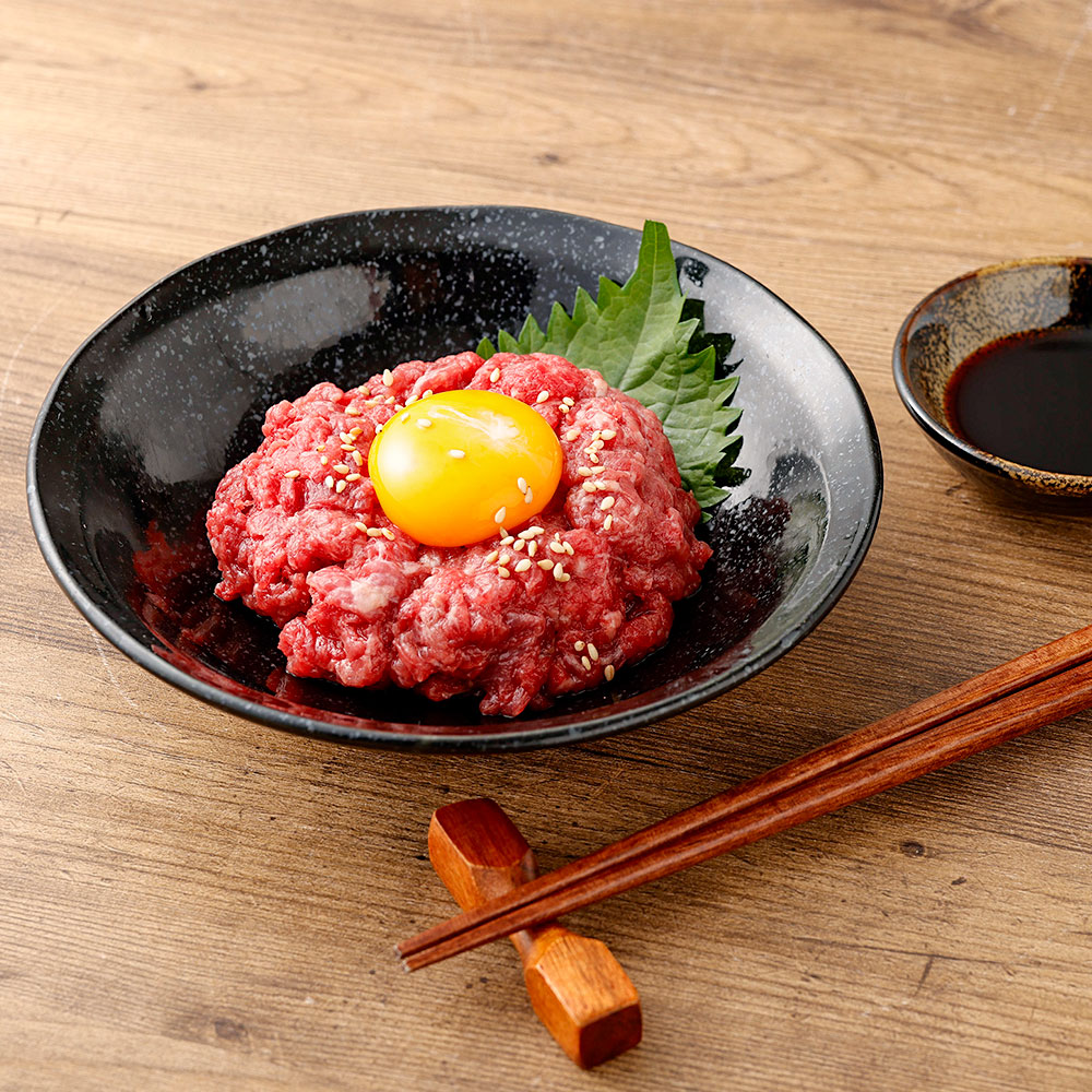 【ふるさと納税】＜選べる内容量＞【フジチク】国産馬刺しユッケ 計150g（50g×3）・計300g（50g×6）・計450g（50g×9）・計600g（50g×12） 馬肉 お肉 赤身肉 たれ付き 冷凍 熊本県 熊本市 送料無料