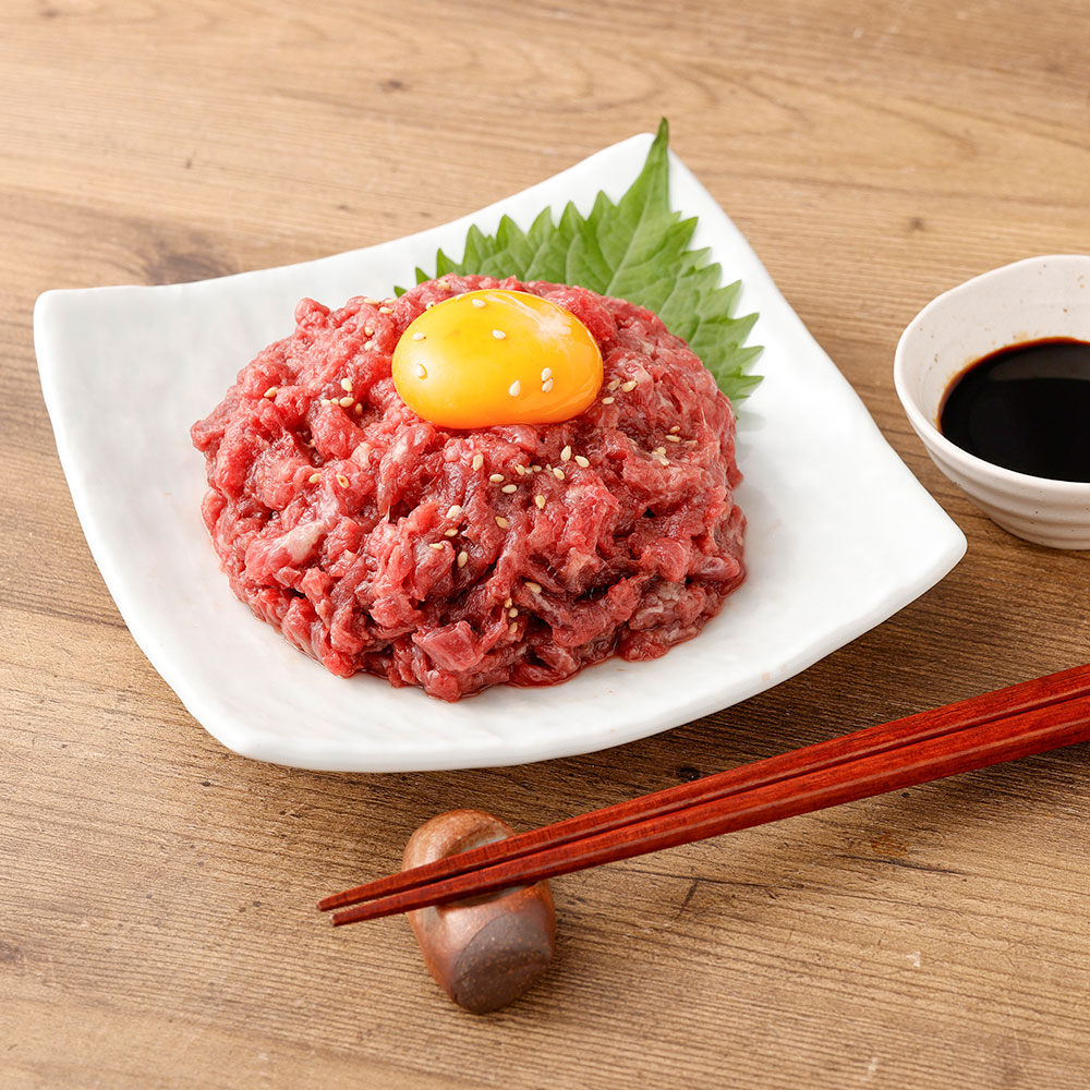 【ふるさと納税】＜選べる内容量＞【フジチク】国産馬刺しユッケ 計150g（50g×3）・計300g（50g×6）・計450g（50g×9）・計600g（50g×12） 馬肉 お肉 赤身肉 たれ付き 冷凍 熊本県 熊本市 送料無料