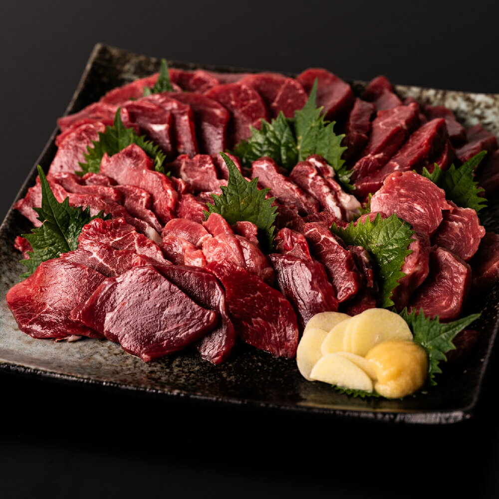 【ふるさと納税】 上赤身 馬刺し 合計400g 約100g×4パック 馬さし お肉 馬肉 刺身 刺し身 馬刺し 赤身 醤油付き 小分け 生食 ブロック 冷凍 カナダ産国内肥育 馬刺し おかず おつまみ 熊本県 八代市 冷凍 送料無料