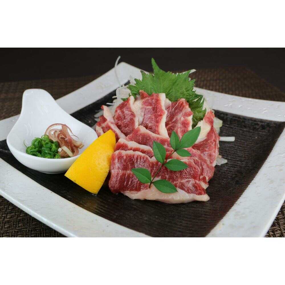 【ふるさと納税】霜降り馬刺しスライ...