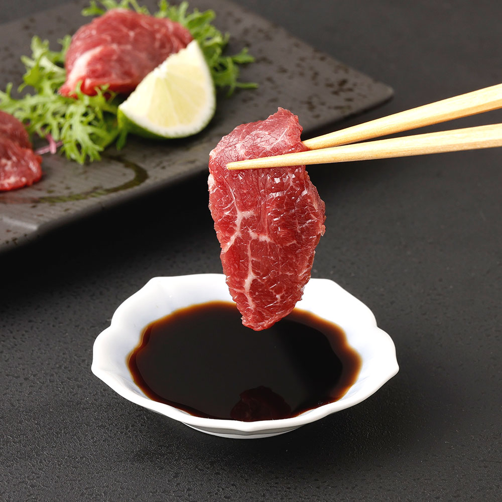 【ふるさと納税】鮮馬刺し 3種ブロックセット（ロース・ヒレ・ユッケ）計420g タレ付き 馬刺し 馬刺 国内肥育 お肉 肉 馬肉 詰め合わせ 冷凍 熊本県 高森町 送料無料