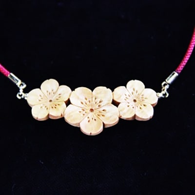 6位! 口コミ数「0件」評価「0」つげ細工 ネックレス(桜) 約5cm×2cm【1116497】