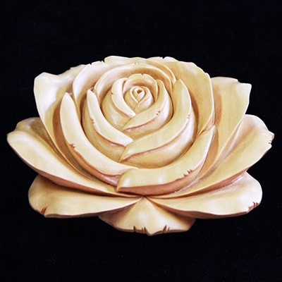【ふるさと納税】つげ細工 ブローチ(薔薇) 約8cm×6.5cm【1116498】
