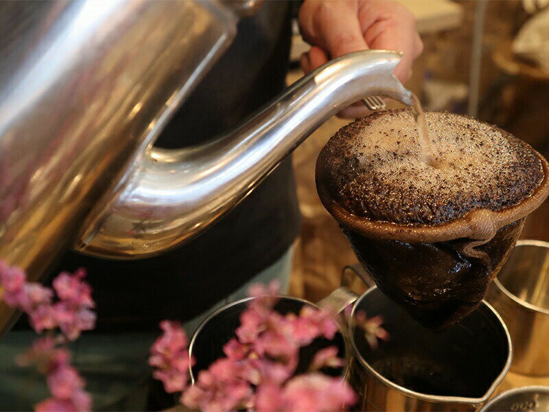 【ふるさと納税】自家焙煎珈琲豆使用 カフェオレベース 1本