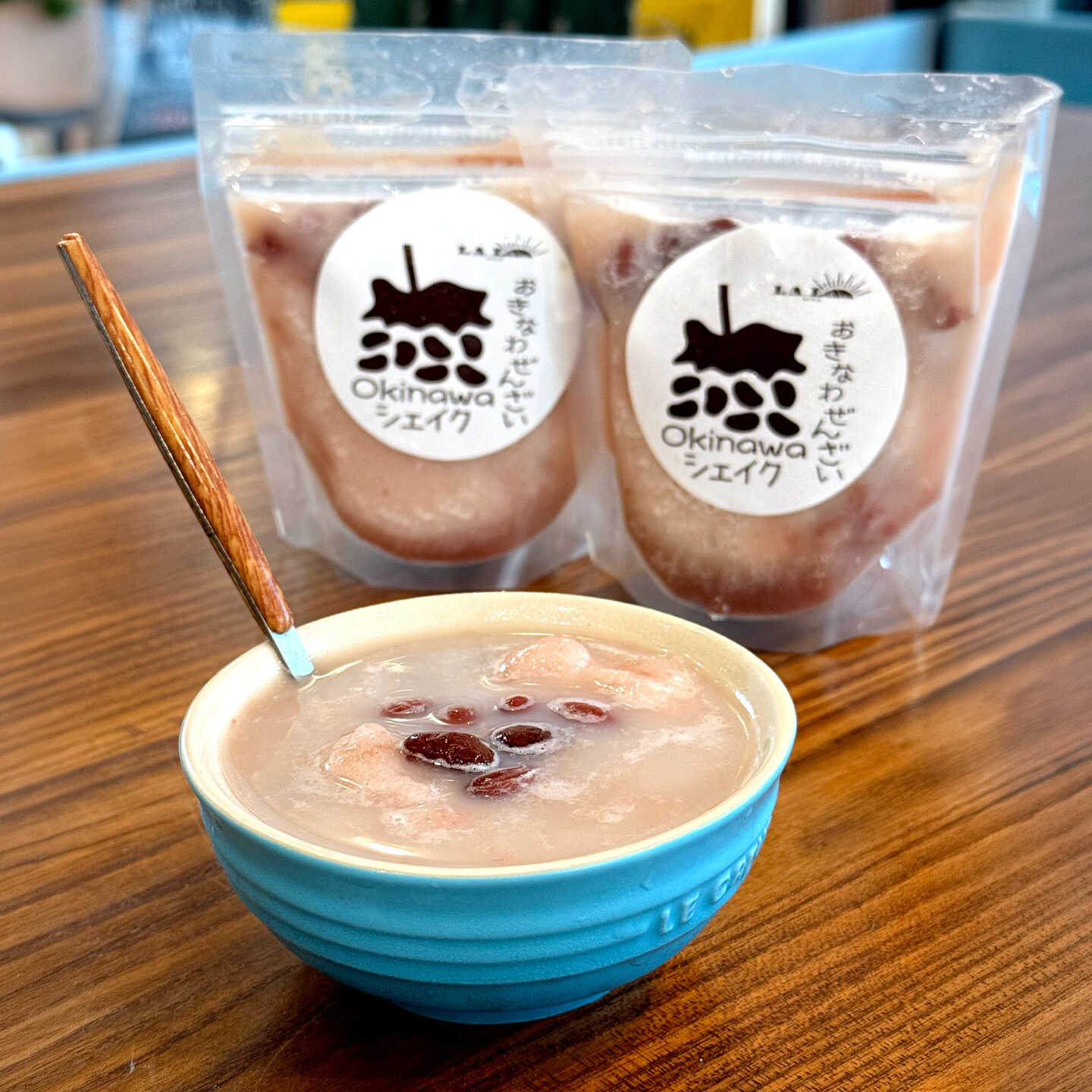沖縄県沖縄市の【ふるさと納税】沖縄ぜんざいシェイク (5個入り) スイーツ デザート 冷凍 お取り寄せ ご当地 / LA.LA. STYLE Cafe[BCEV002]｜アングル3