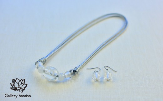 【ふるさと納税】【トンボ玉】緑の風・マース玉ジュエリーセット【ホワイト】