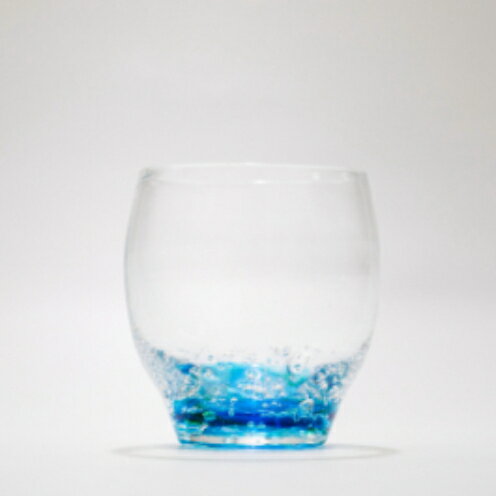 [RYUKYU GLASS WORKS 海風]オキナワオーシャン バドロック 〇 読谷村 コップ 夏 琉球ガラス 色違い有 沖縄 ガラス工房 彩り ブルー 清涼感 地場産品 手作り 人気商品 色違い有 プレゼントに ギフトに お祝いに オススメ 伝統工芸品