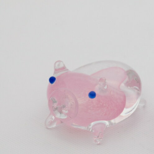 [RYUKYU GLASS WORKS 海風]ミニブタ箸置き(ピンク・1つ) 沖縄 読谷村 カワイイ 色違い有 贈り物に お家使い お客様用 子豚ちゃん キュート 琉球ガラス まぁるい 風水 人気商品 地場産品 手作り 職人技 ミニブタ お揃いで プレゼントに
