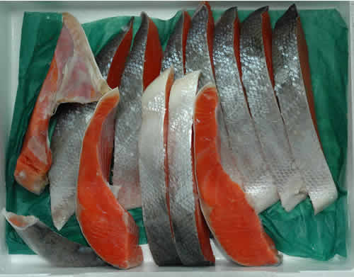アラスカ産 天然紅鮭 一尾分 約2kg 切り身 S10